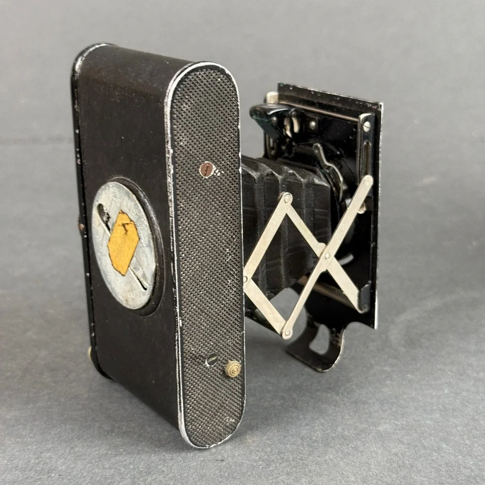 Contessa Nettel Piccolette Folding Camera Derval Shutter Black Vintage